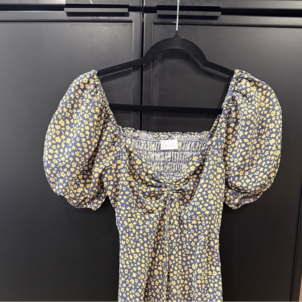 Elegant Blue and Yellow Floral Midi Dress